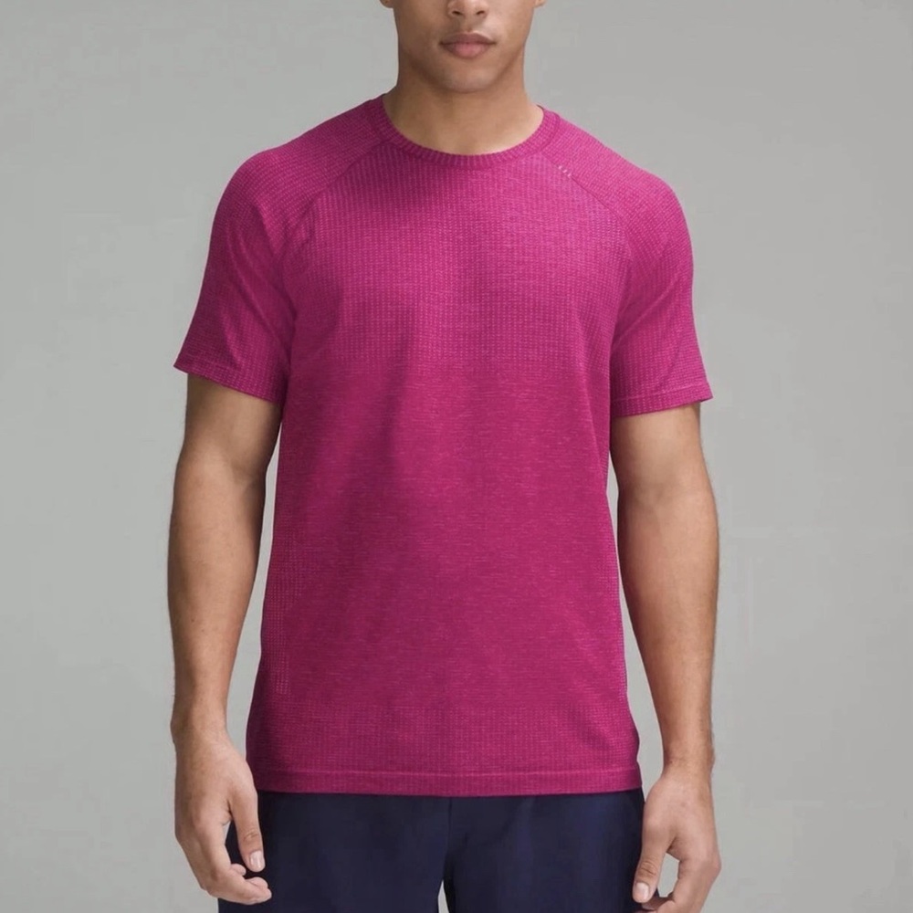Lululemon Metal Vent Tech shirt